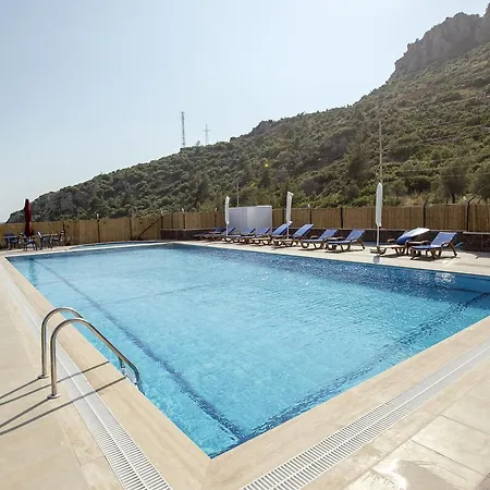 Apart Otel Leton Apart Kumluova