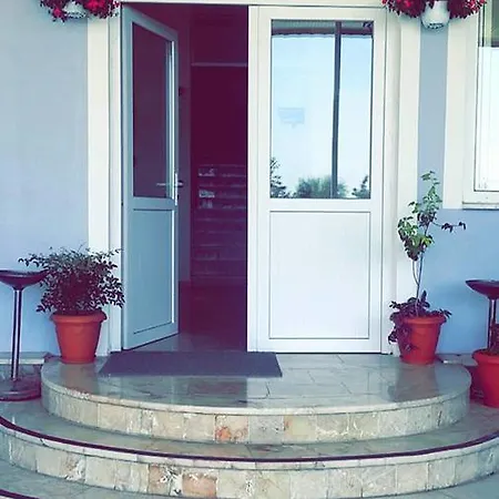 Apart Otel Leton Apart Kumluova